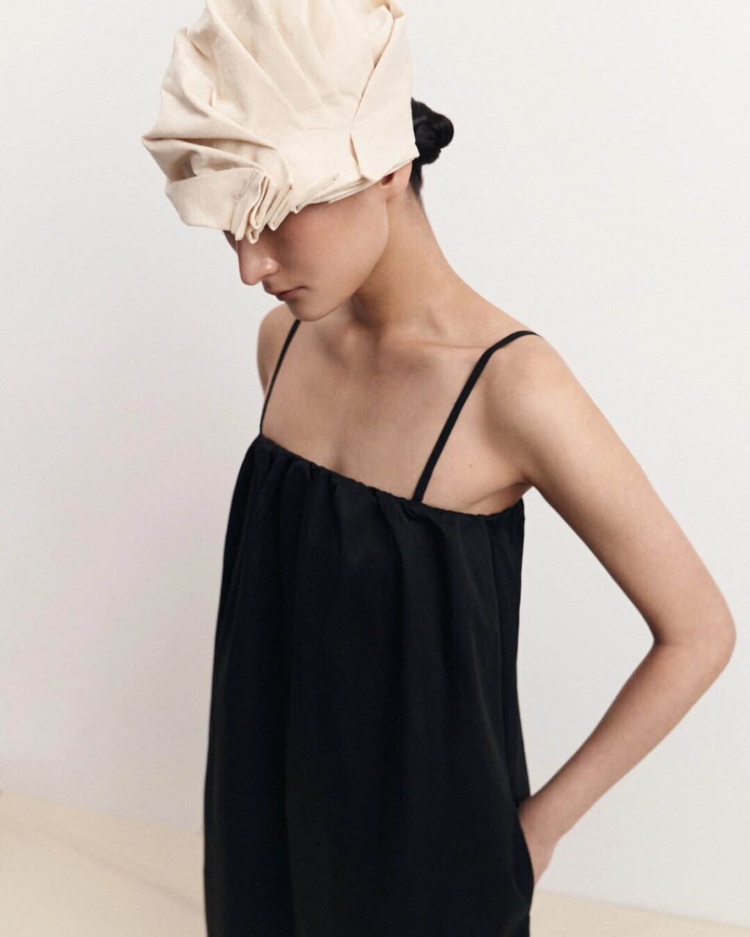 Головной убор seebÿme, 8 000 руб.