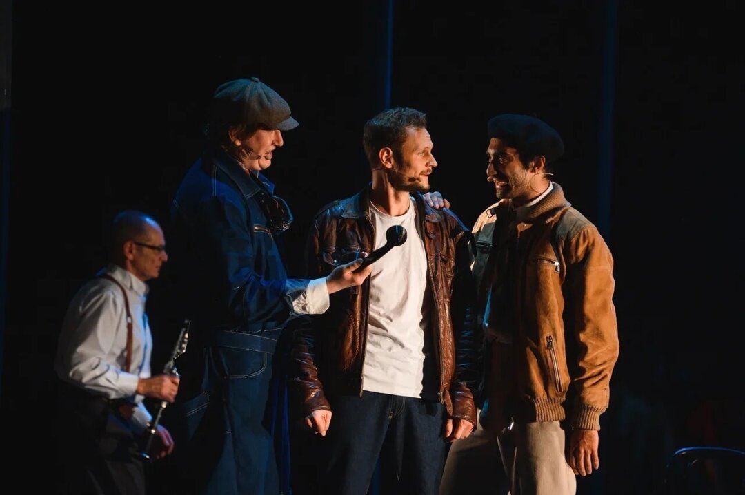 Спектакль «Три товарища»