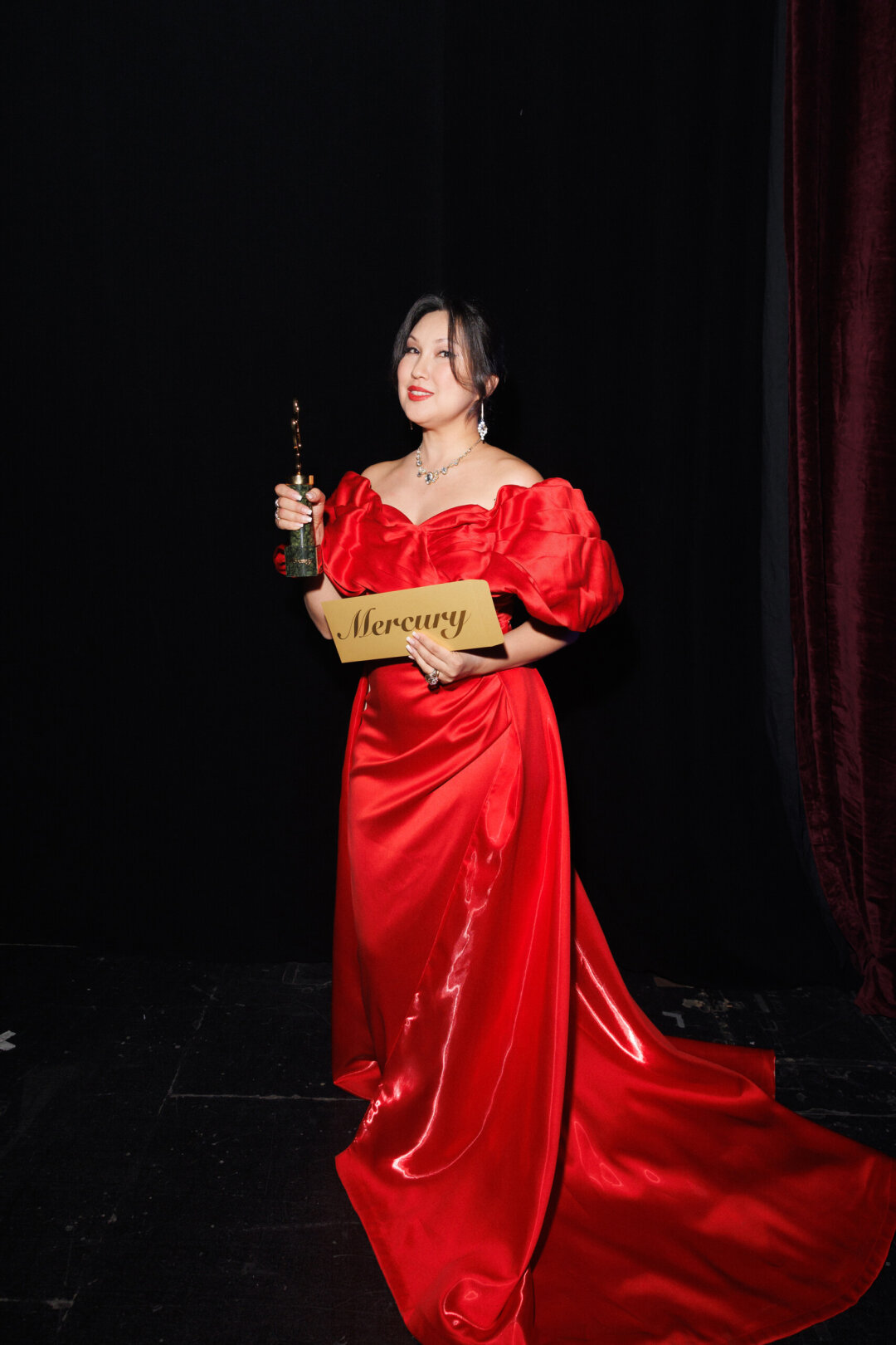 Классический исполнитель из страны-партнера – сопрано Эльнура Муктарбек из Киргизии