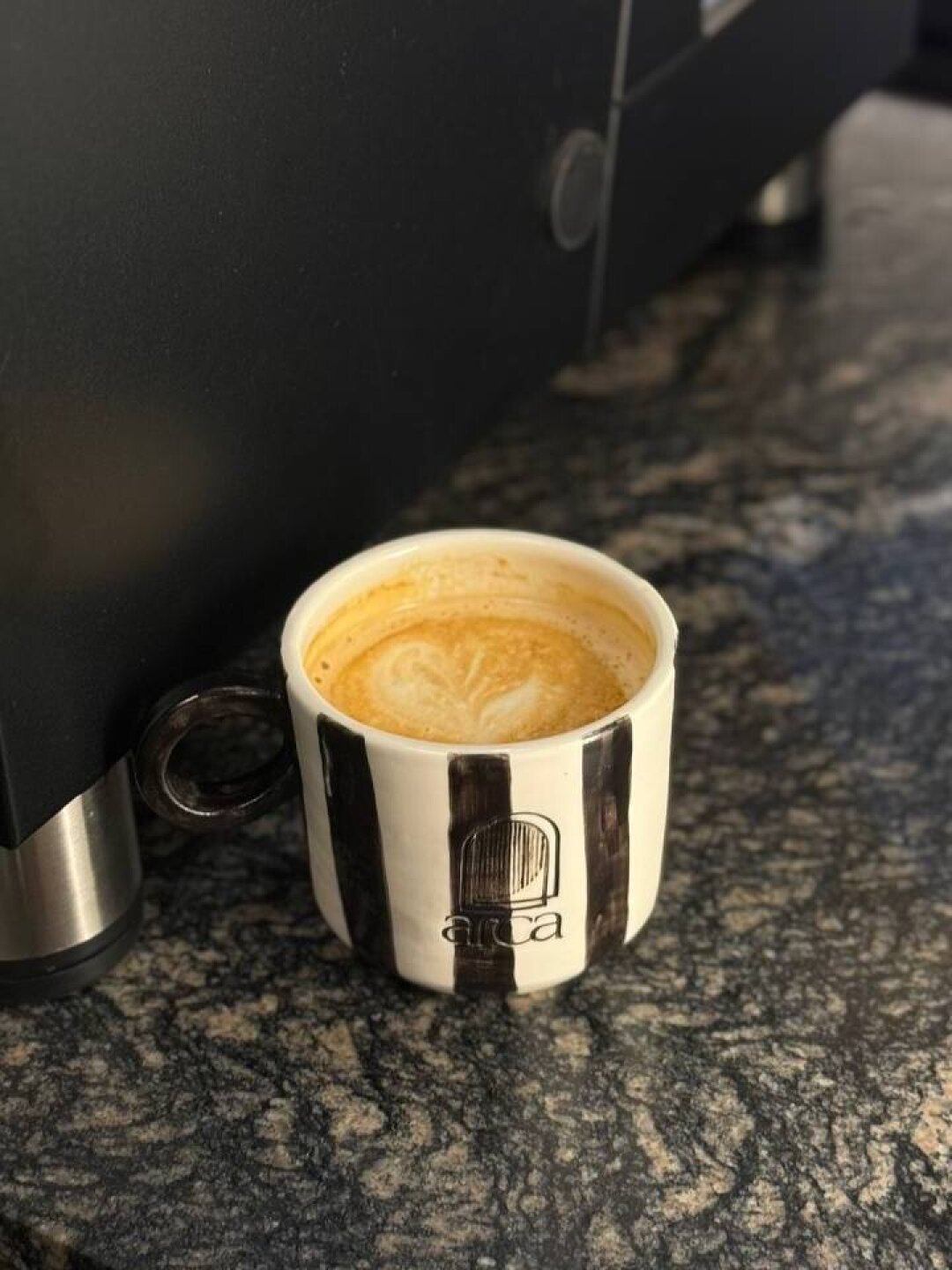 Те самые кружки из кофейни Arca