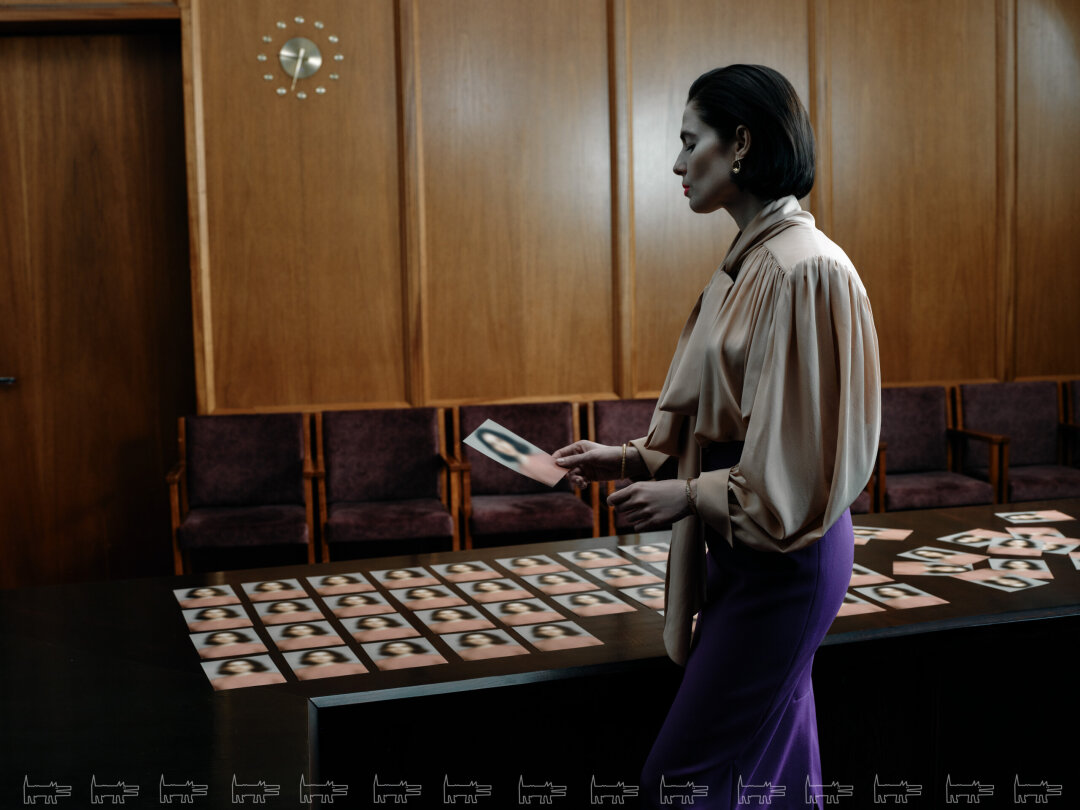 На Юлии: браслеты и серьги FERRIFIRENZE (Mercury.ru), блуза CHLOE, юбка DOLCE & GABBANA (все — TSUM.ru/ДЛТ)