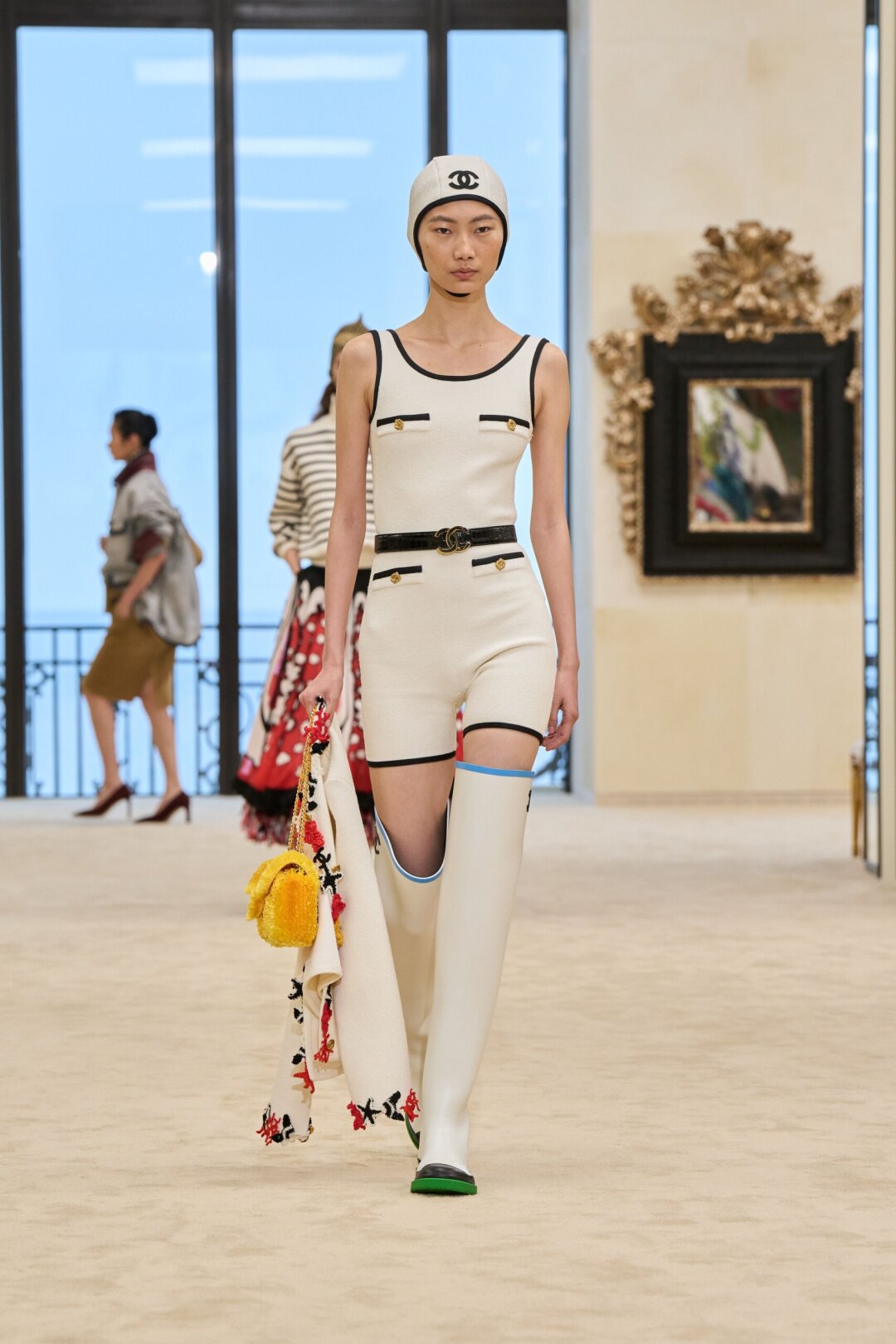 Засчитываем ботфорт-страйк Матье Блази в адрес кожаных сапожищ Saint Laurent Энтони Ваккарелло