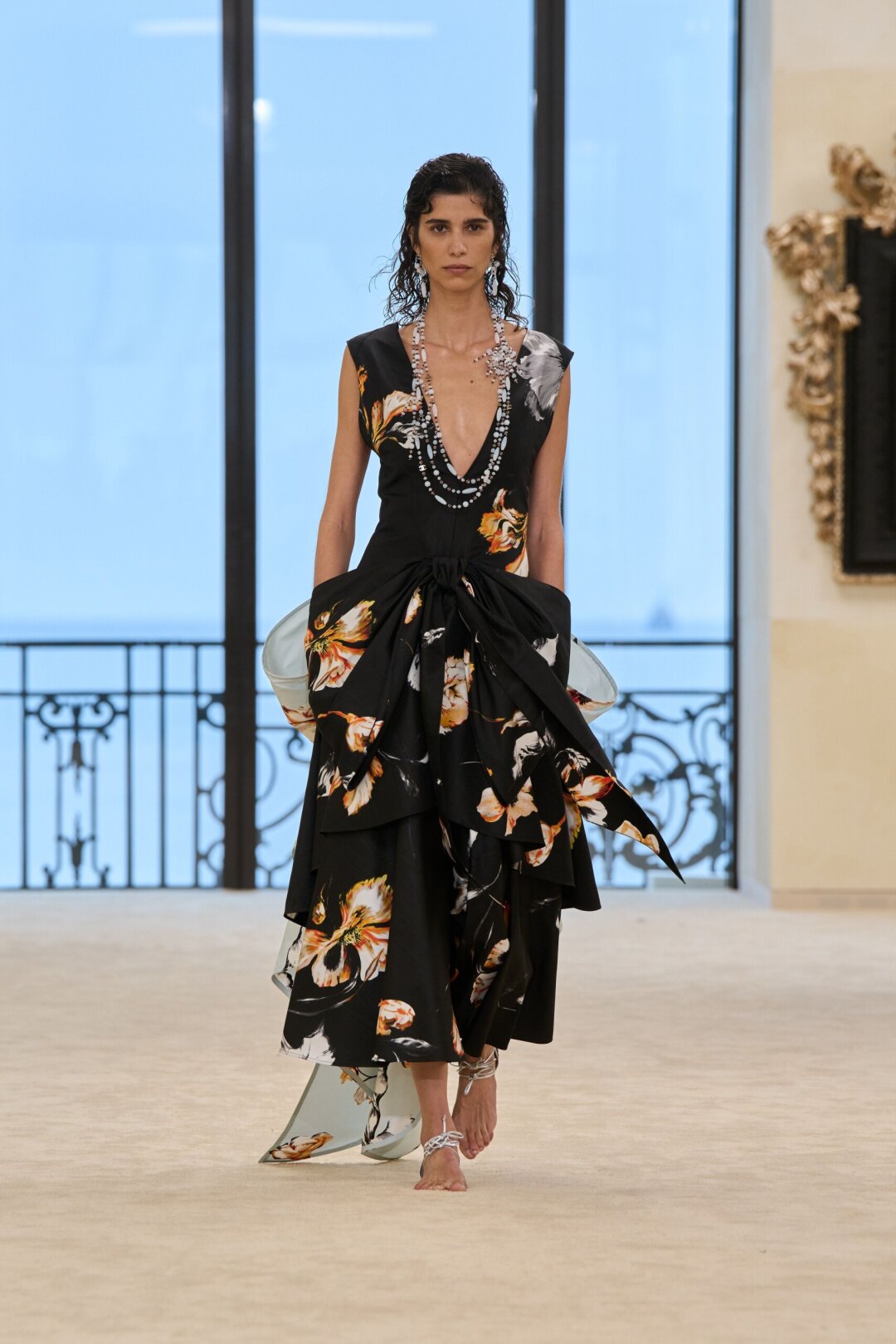 Мокрая укладка — важный бьюти тренд 2026 года (а теперь и 2027 года)