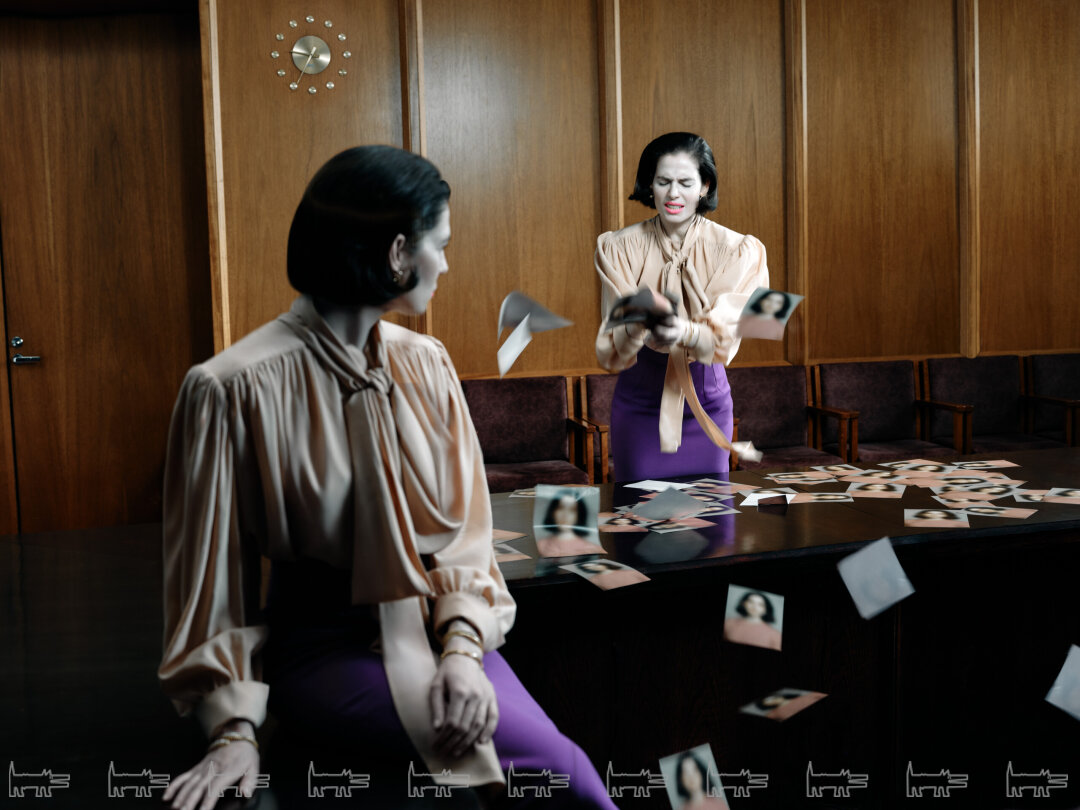 На Юлии: браслеты и серьги FERRIFIRENZE (Mercury.ru), блуза CHLOE, юбка DOLCE & GABBANA (все — TSUM.ru/ДЛТ)