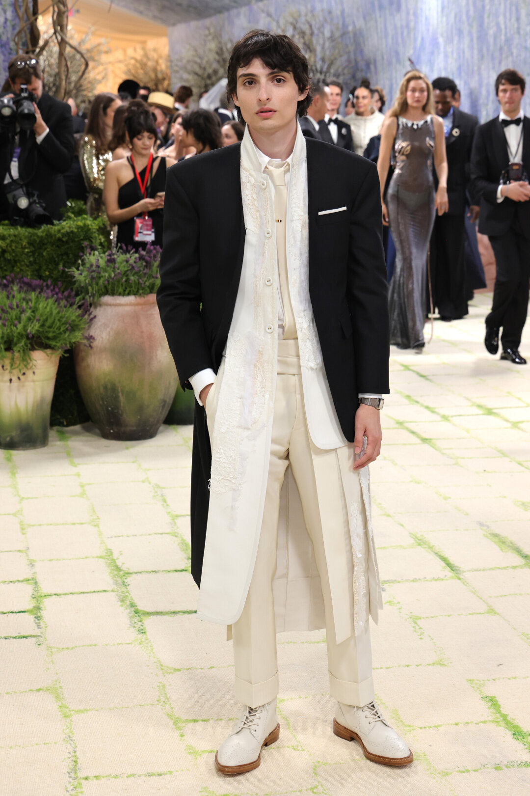 Финн Вулфхард в Thom Browne