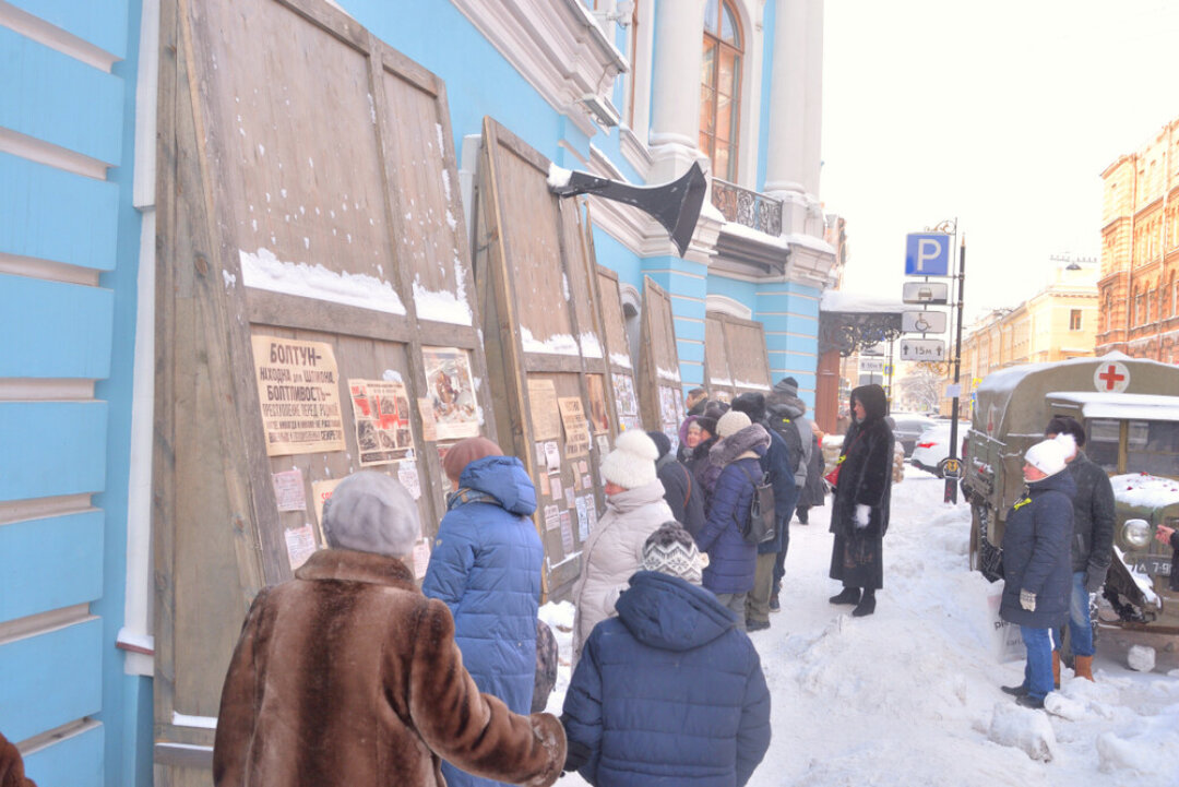 Реконструкция того, как в годы блокады выглядели блокадные улицы. Музей гигиены, 2019 год.