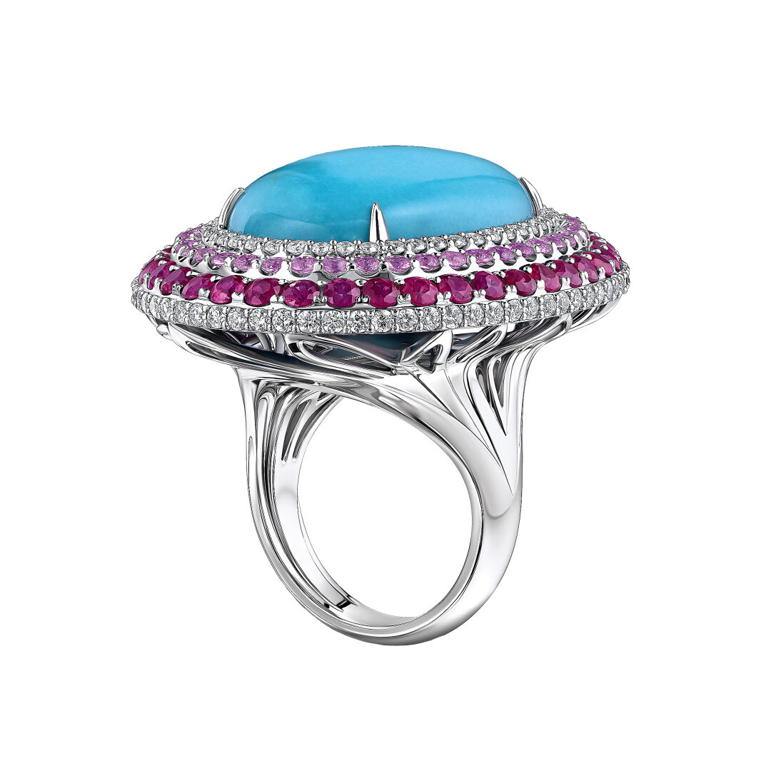 Кольцо Parure Atelier, от 1 470 000 руб.