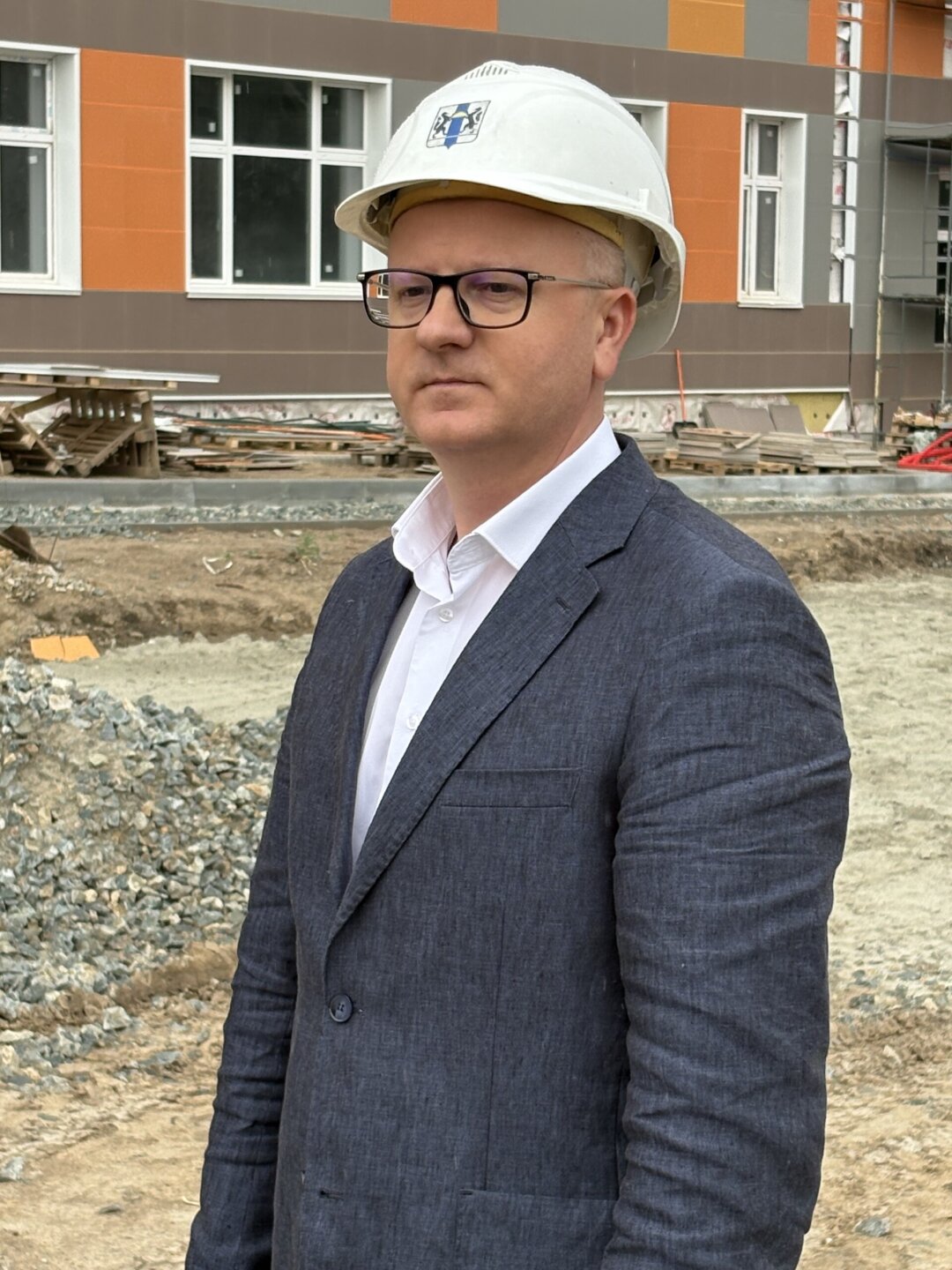 Дмитрий  Богомолов