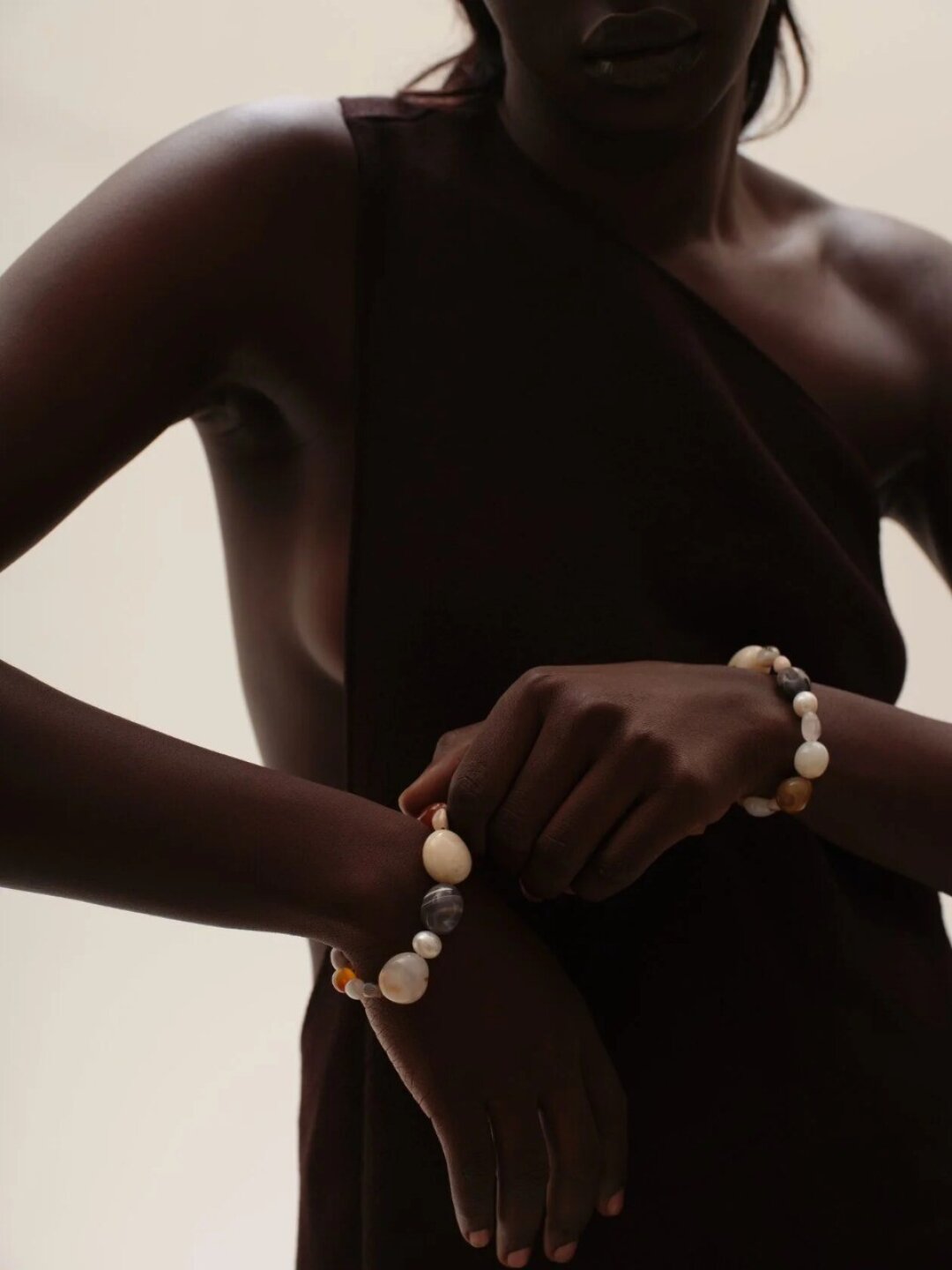 Ama Jewelry, 8 200 руб.