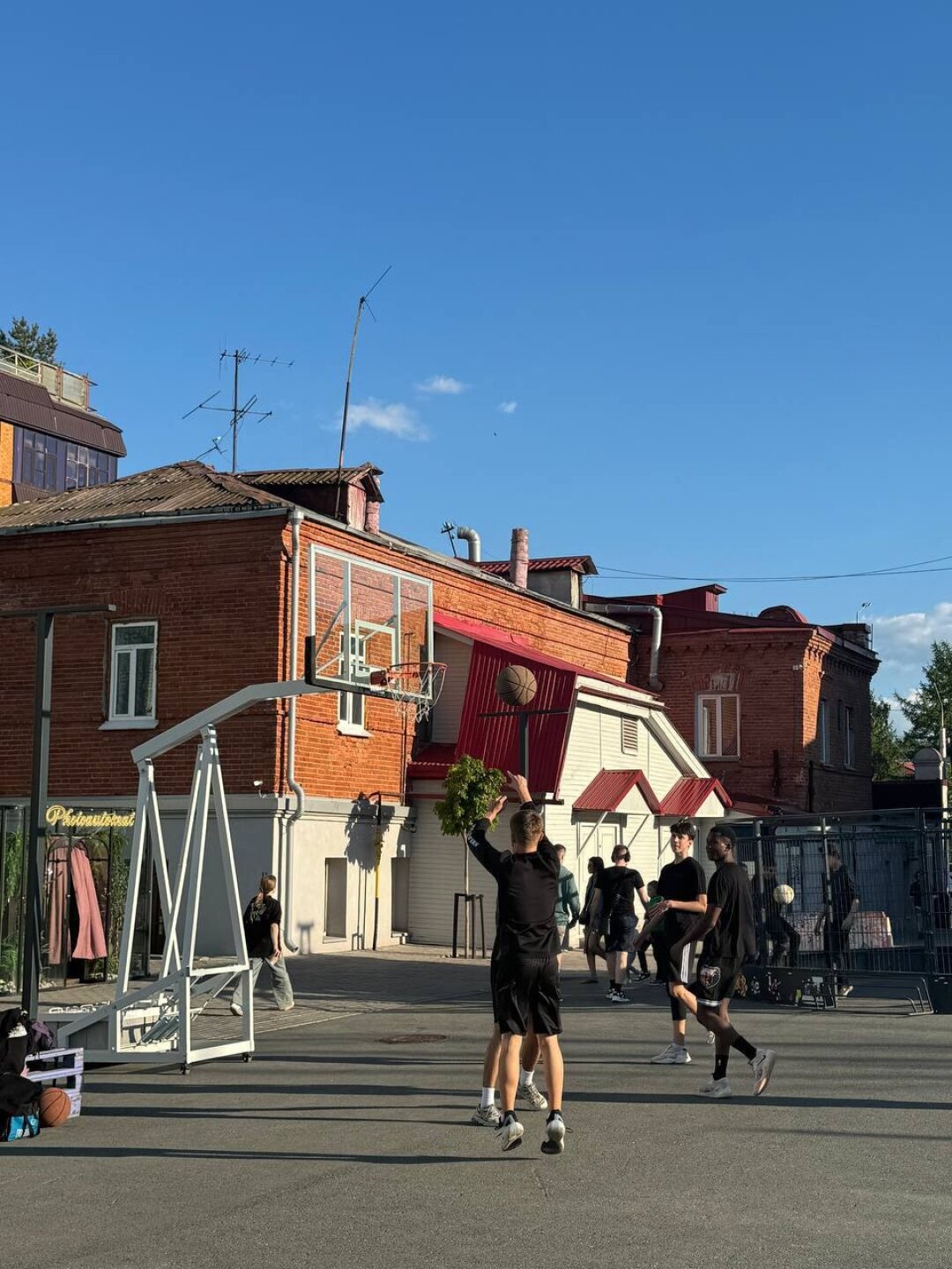 Спортивная площадка в парке «Арт-квадрат»