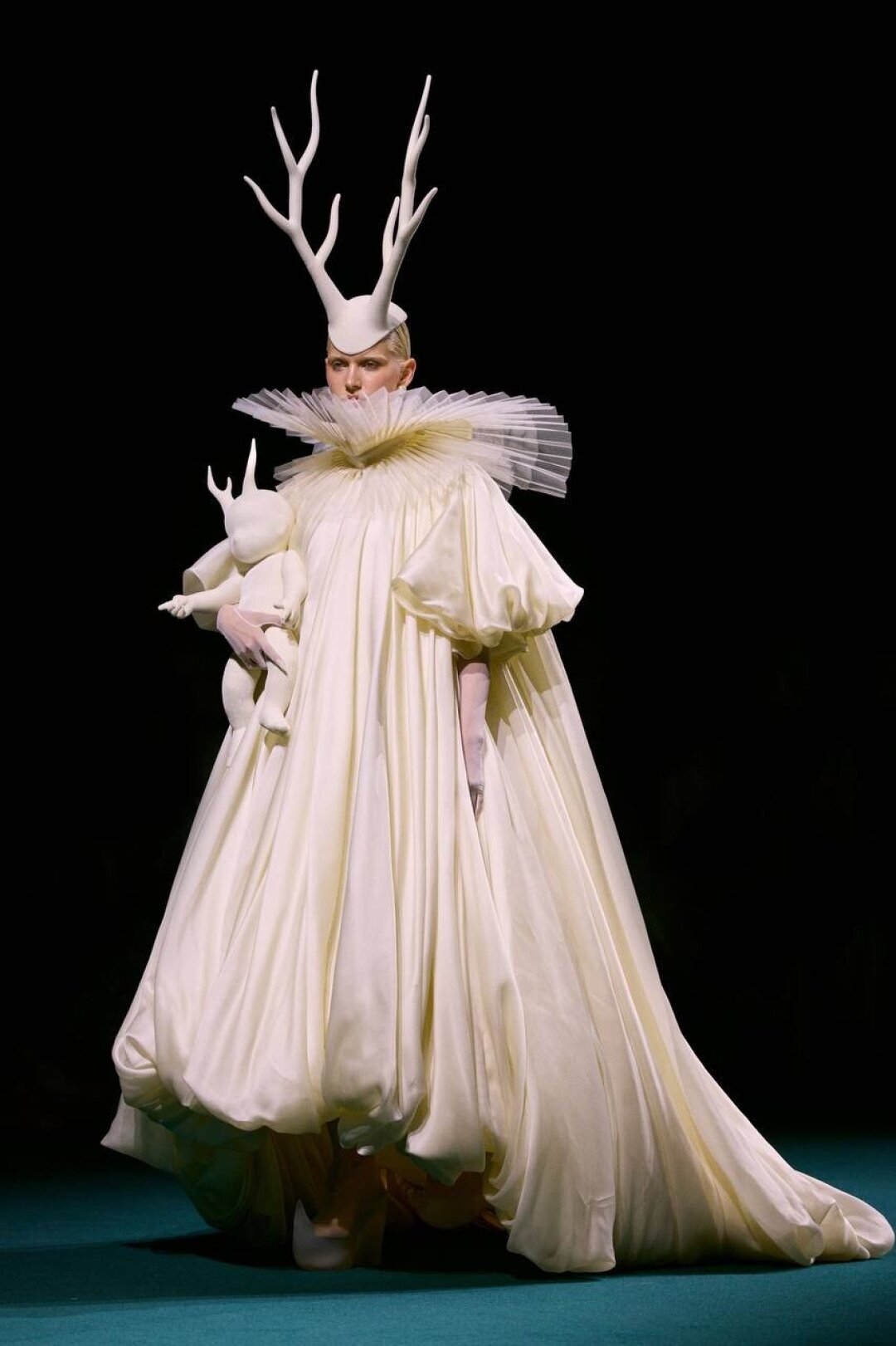 Robert Wun FW'26 Couture