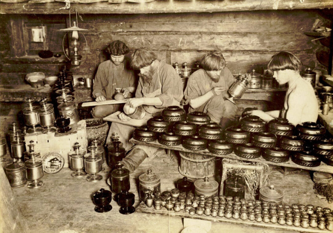 Неизвестный автор. Роспись деревянной посуды. 1891–1896