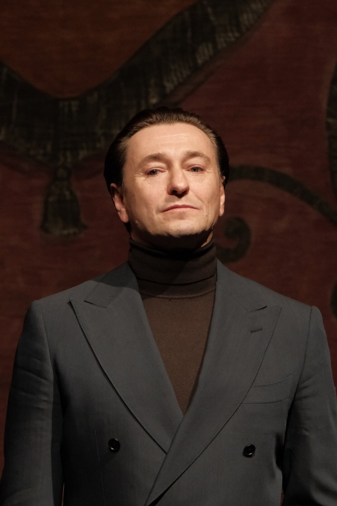 Сергей Безруков
