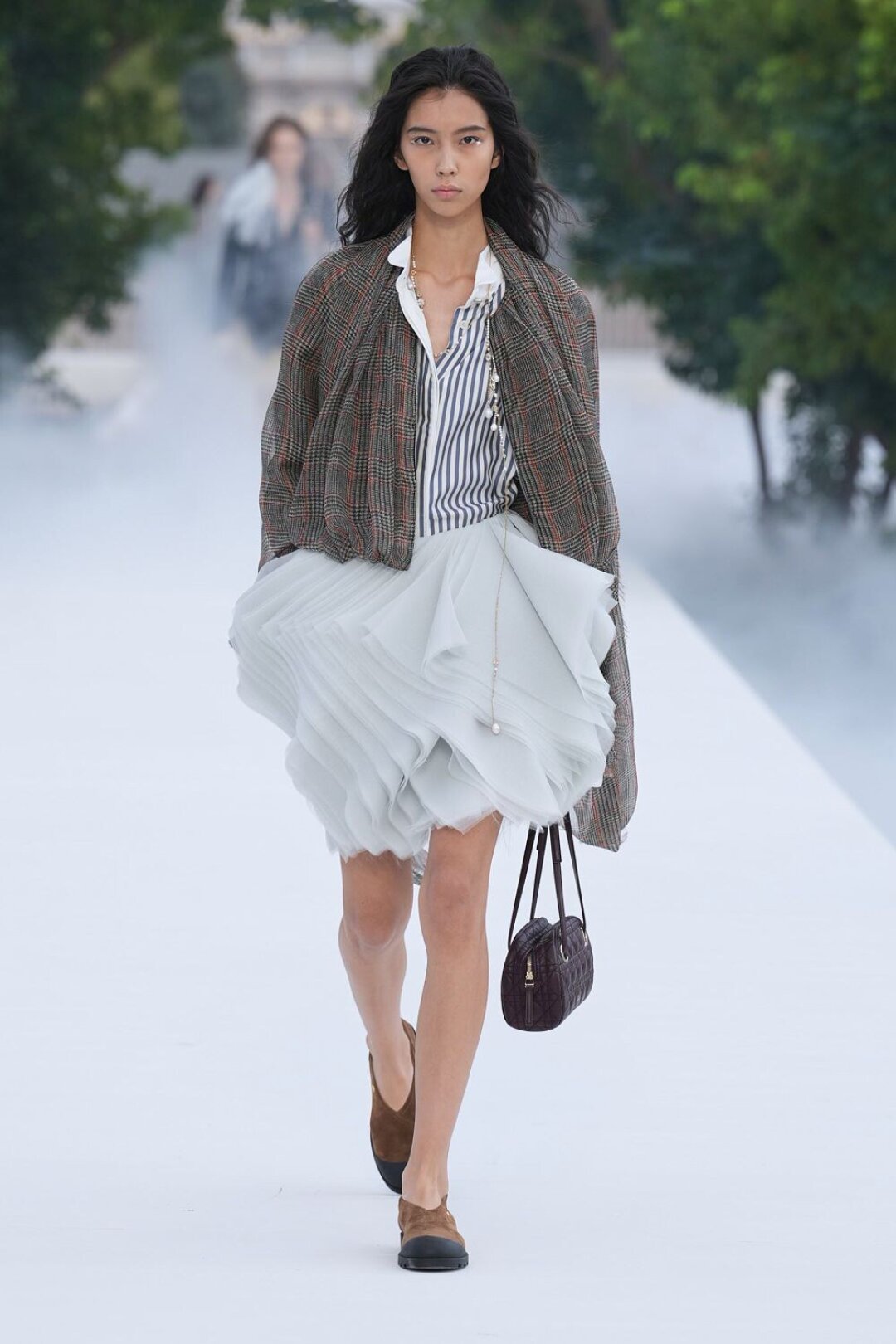 Модель Аяна Хайдар дебютировала на шоу Christian Dior SS'27