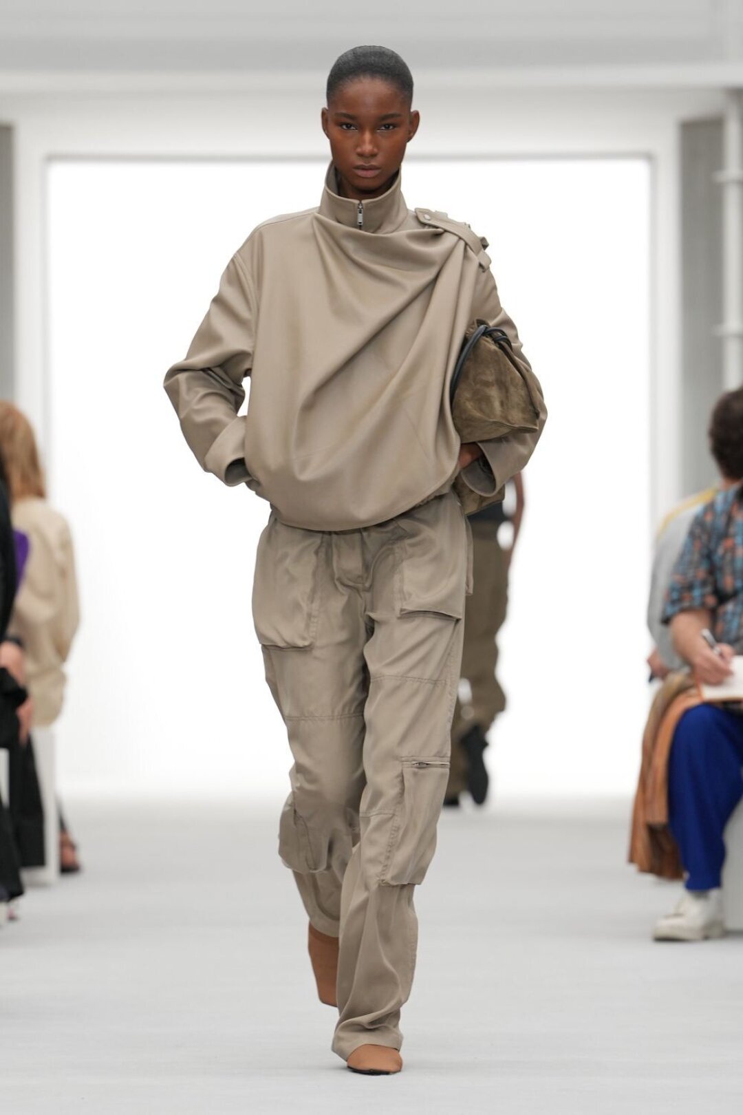 Loewe SS'27