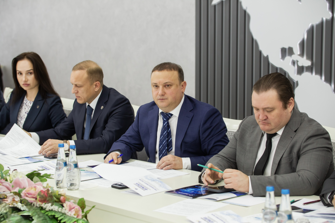 Первый заместитель министра внешнеэкономических связей и конгрессной деятельности Республики Башкортостан Алия Ильясова, Министр торговли и услуг