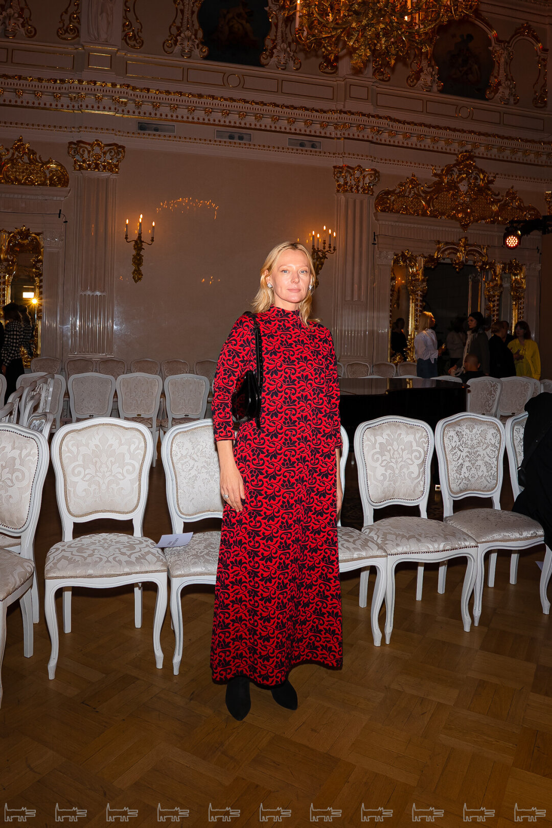 Елена Тихонова