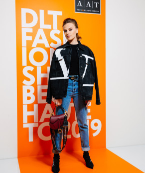 Jinsiy aloqa paytida jinsiy olatim siqilib, ogriyapti. Transeksüel porno va transeksual jinsiy aloqa videolarini onlayn tomosha qiling