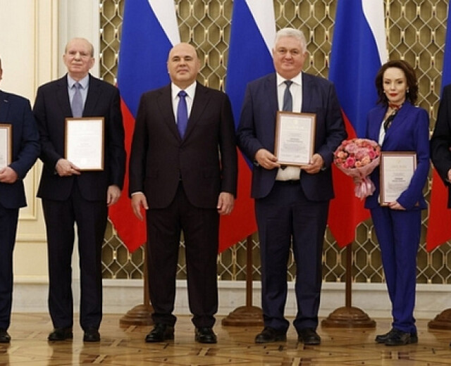 Премьер-министр РФ Мишустин наградил врача-рентгенолога из Новосибирска