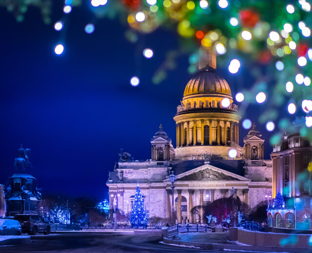 Петербург возглавил рейтинг самых популярных городов России для аренды жилья на Новый год