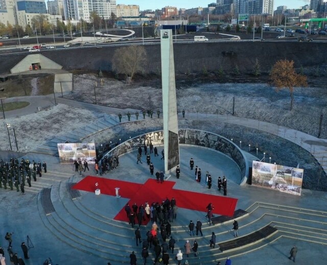 Вокруг стелы «Уфа – город трудовой доблести» появится музей под открытым небом
