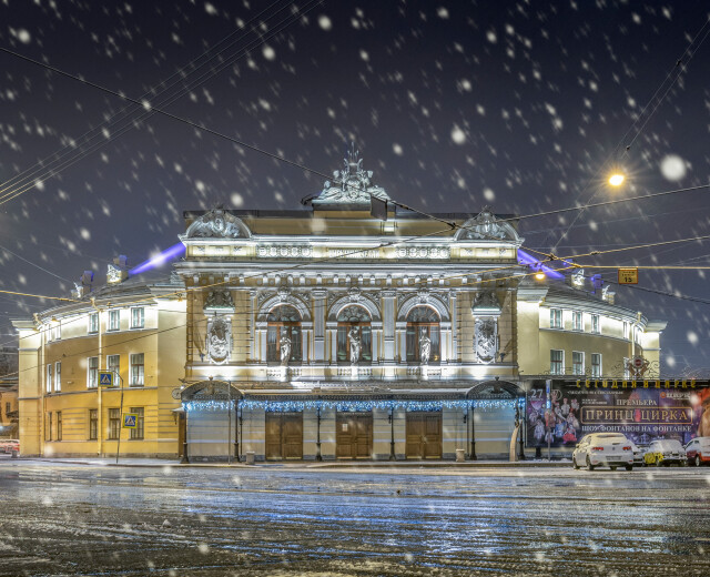 Синоптики рассказали когда в Петербурге снова выпадет снег