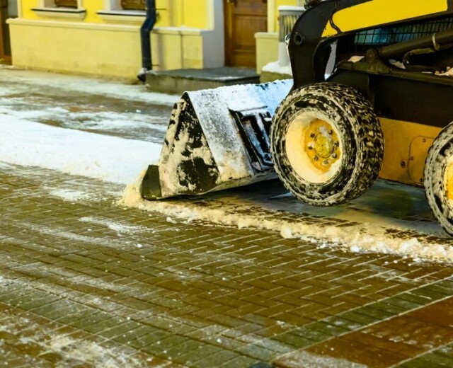 Радий Хабиров пообещал взять уборку снега под личный контроль