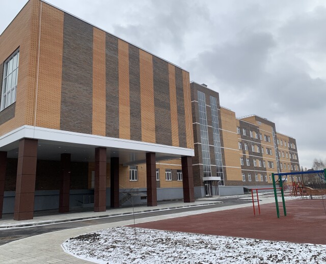 В Новосибирской области построили школу более чем на тысячу учеников