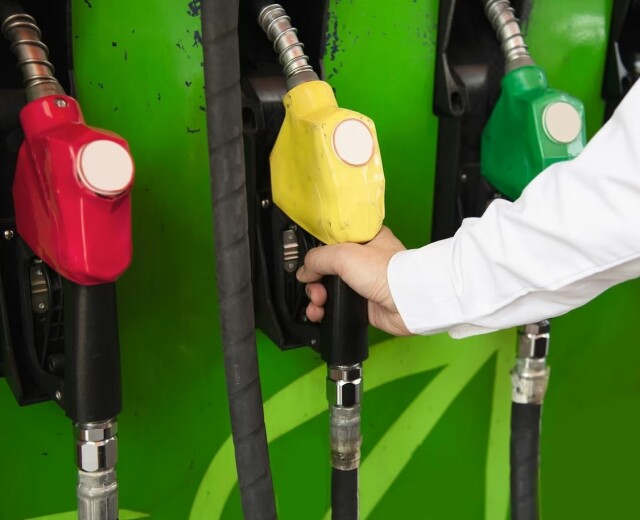 Башкортостан улучшил позицию в топ-10 регионов с самым дешевым бензином