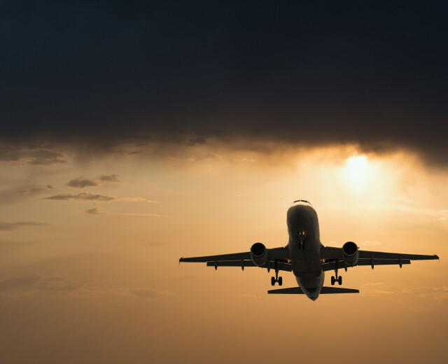 Две авиакомпании планируют запустить рейсы из Перми в Самарканд