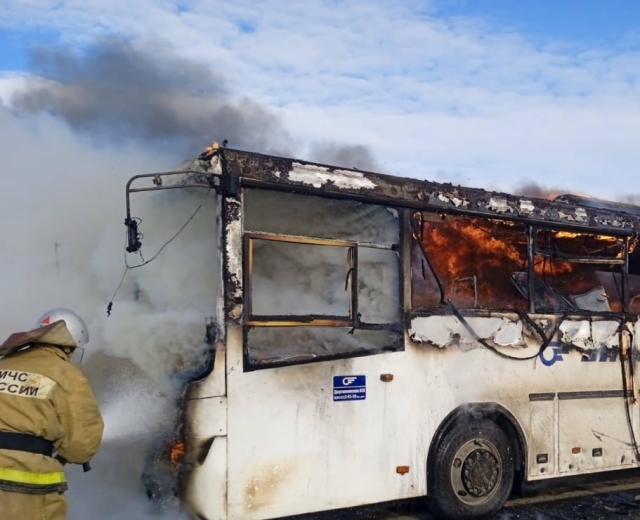 Под Уфой загорелся автобус «Башавтотранса»