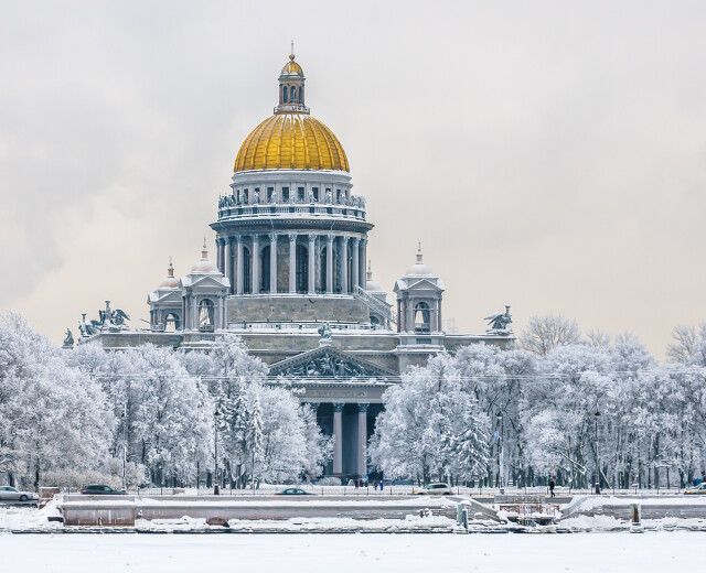 Высота снежного покрова в марте побила декабрьские показатели в Петербурге