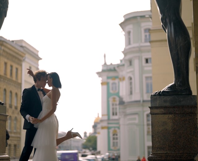 В Петербурге стали чаще жениться и разводиться