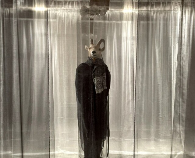 Выставка-эссе «На козе не подъедешь» открылась в Музее нонконформистского искусства