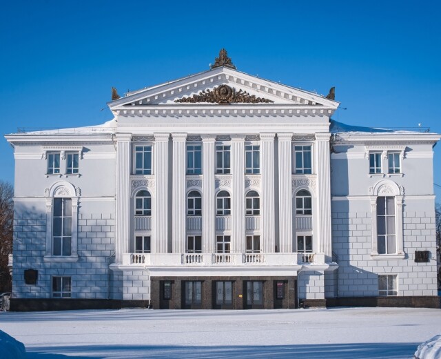 На ремонт здания театра оперы и балета выделят еще 44 миллиона рублей