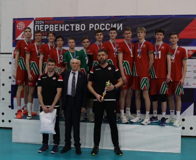 Новосибирские волейболисты заняли третье место на первенстве России