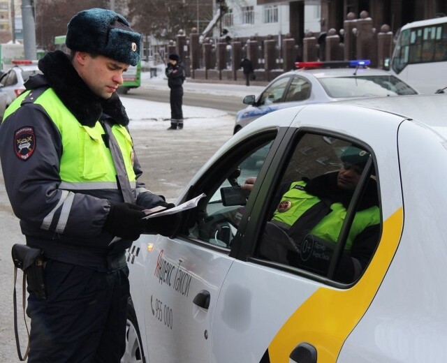 В Башкортостане начались массовые проверки таксистов