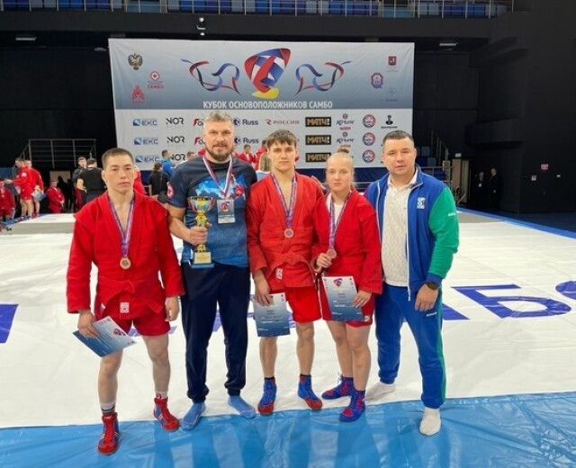 Новосибирские спортсмены завоевали золото и две бронзы Кубка основоположников самбо
