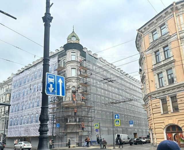 Внешний вид исторических зданий на Невском проспекте восстановят по архивным материалам