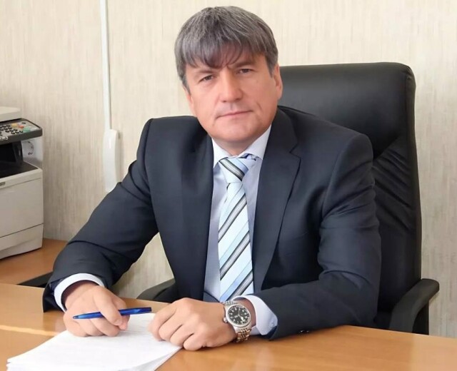 Суд взыскал 102,8 млн рублей с бывшего замминистра ЖКХ Башкортостана