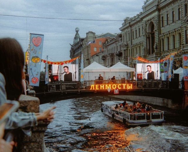 Что слушать: главные музыкальные фестивали в Петербурге летом 2024-го