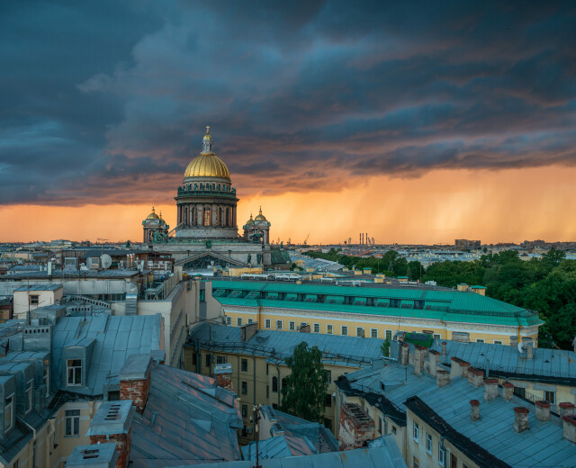В Петербург тепло и шторм принесет циклон «Делия»: вот прогноз синоптиков на воскресенье