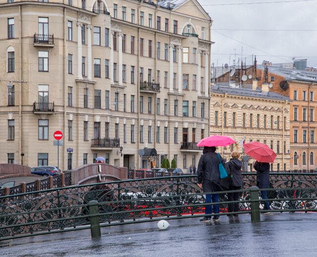 До конца дня в Петербурге может выпасть до половины от нормы осадков за месяц