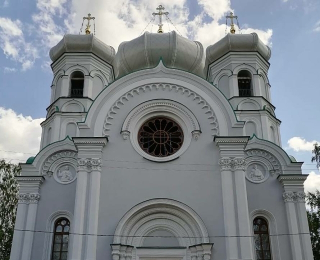 В Гатчине закончили работы по реставрации фасадов Павловского собора