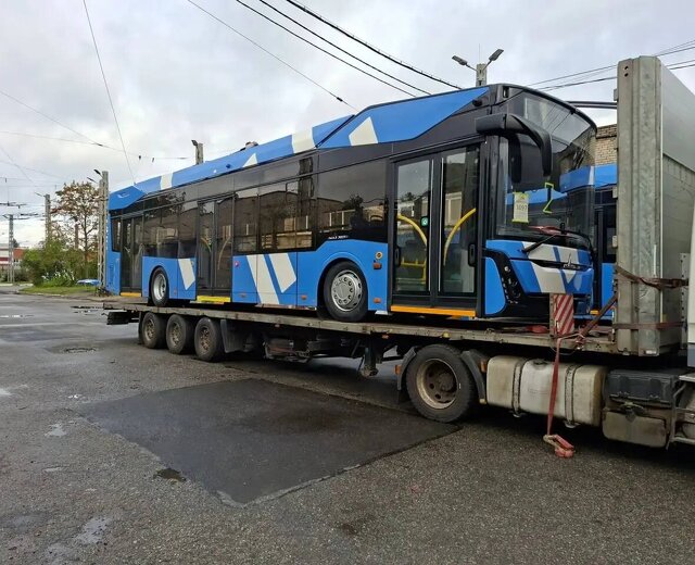 В Петербург прибыли первые троллейбусы МАЗ