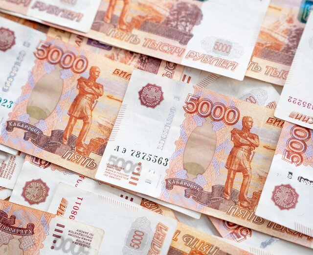 ЦБ попросит банки тщательнее проверять, откуда у клиентов наличные