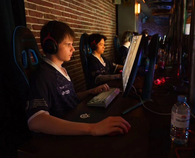 Продуктивно сыграли в Dota и CS: новосибирцы взяли восемь медалей на всероссийском турнире по компь…
