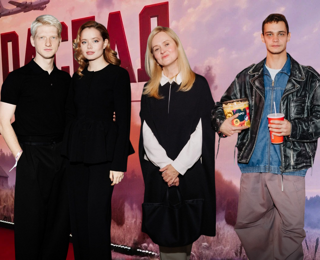 Светская премьера сериала «Полураспад»: Анна Михалкова с семьей, Слава Копейкин, Мила Ерошова и Свя…