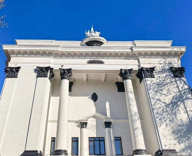 Стало известно, почему приостанавливали реконструкцию здания бывшего кинотеатра «Победа»